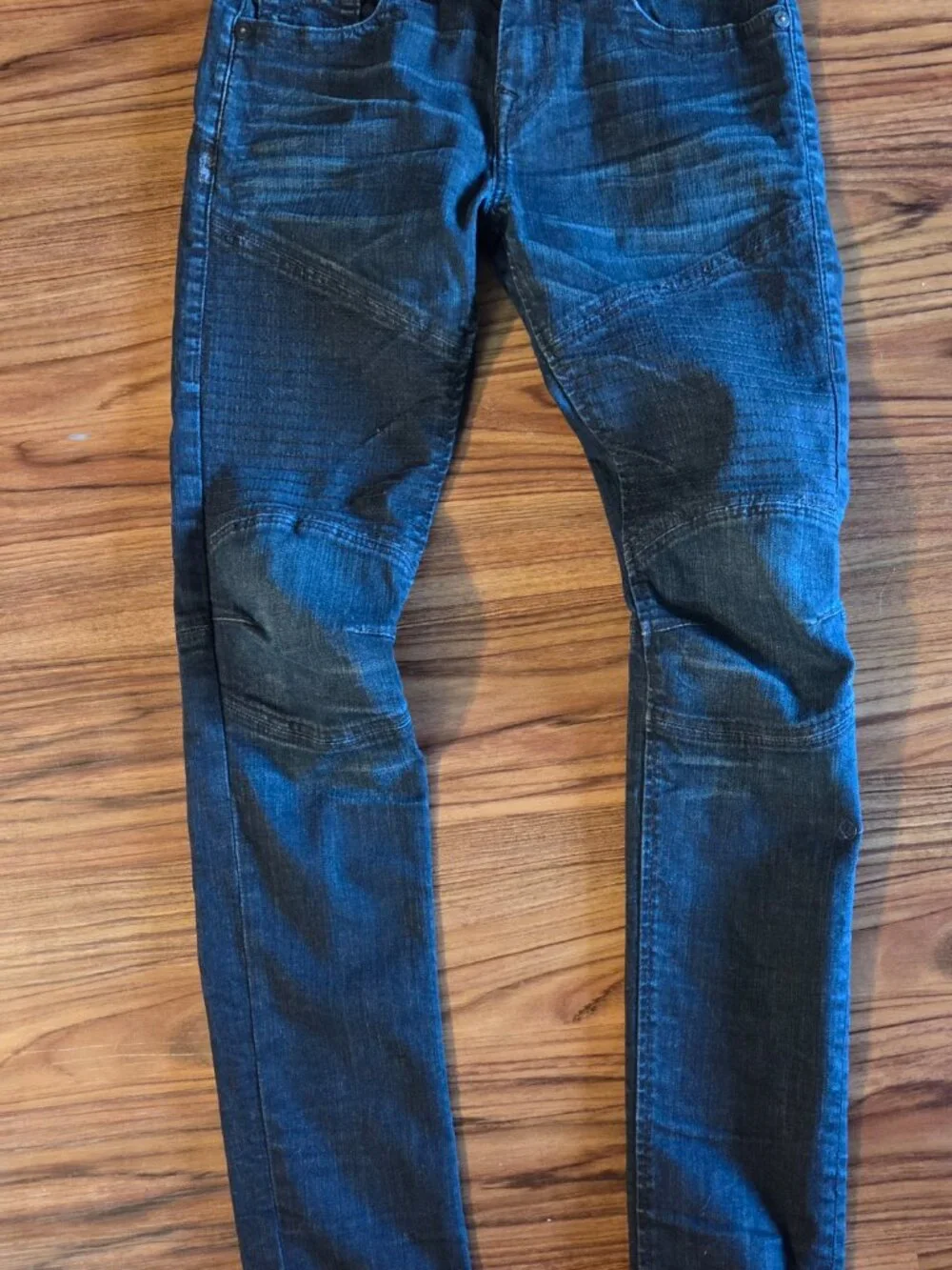 Mens true religion jeans size 28
